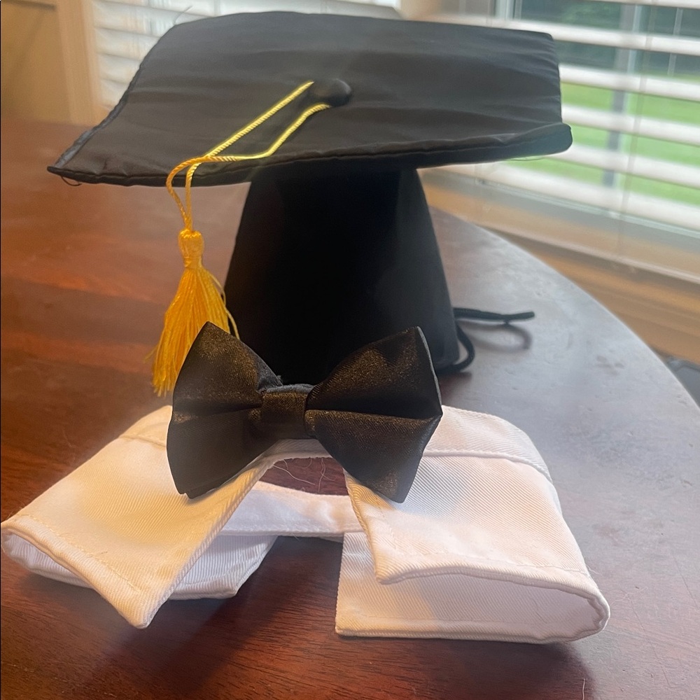 Pet Graduation Cap and Bow Tie Set - Black and White
